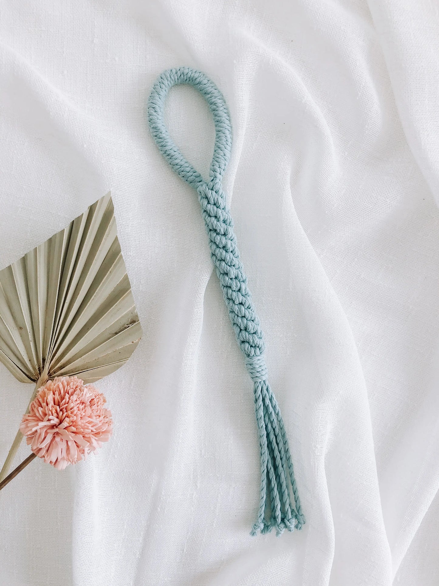 Macrame Rope Dog Tug Toy - Mint